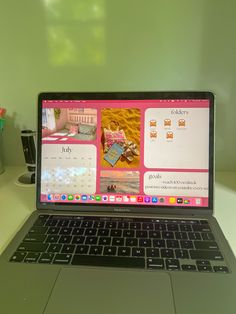 MacBook Pro macbook aesthetic wallpapers Mac Book Home Screen Ideas, Macbook Pro 13 Inch Aesthetic, Macbook Air Screensaver, Macbook Air M1 Aesthetic Wallpaper, Macbook Air Layout Aesthetic, Mac Pro Aesthetic, Macos Sonoma Aesthetic, Macbook Air Customization, Macbook Pro Touch Bar Aesthetic