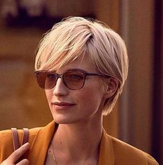 Hair And Glasses, Short Haircuts With Bangs, Long Pixie Cuts, Cool Short Hairstyles, Best Short Haircuts