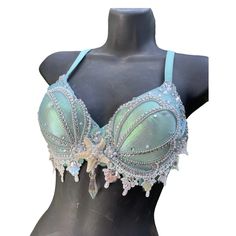 Mermaid Bra Top, Diy Mermaid Tail, Siren Costume, Seashell Mermaid, Seashell Bra, Mermaid Bra, Mermaid Top, Burlesque Costumes, Mermaid Halloween