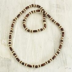 This necklace from Ghana is named Ahobrasie meaning patience in the Akan language. Handcrafted by local artisans the necklace is designed by Rita Addo Zakour with beads of sese wood in colors of brown and white. Wood Necklace Diy, Necklaces Diy, Mens Beaded Necklaces, Beading Inspiration, Mens Necklace, Wood Bead Necklace, Buy Wood, Necklace Diy, Wood Necklace