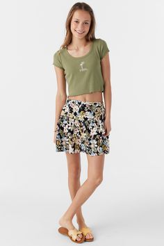 O'Neill Girl's Woven Flowy Skirt 14 1/2" Front Length Encased Back Waistband, Tiered Skirt Shirred Front Waistband 100% Viscose Flat Casual Floral Print Short Mini Skirt, Casual Floral Print Mini Skirt, Casual Short Mini Skirt With Floral Print, Casual Floral Print Skort, Casual Short Floral Print Skirt, Casual Floral Print Tiered Skort, Casual Floral Tiered Skort, Casual Black Skort, Spring Suit