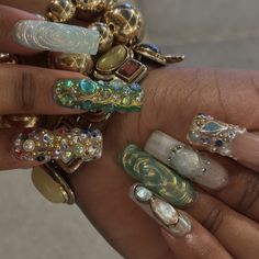 Arabian vibes 4 my vacation nails ✨🌃💎🔮🌙 #nailart #arabian #gelxnails Arabian Nails Design, Maximalist Nails Aesthetic, Earthy Nail Art, Artsy Nail Ideas, Space Nails Design, African Nails Design Black Women, Maxamilist Nails, Arabian Nails