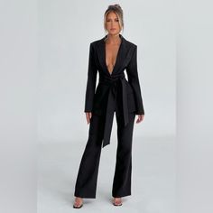 New With Tags Babyboo Fashion Hazel Suit Jacket & Pant Set Size Xs Original Price: $250 Black Pant Suit Women, High Sleek Bun, Babyboo Fashion, Black Pant Suit, Women Suits, Sleek Bun, Soft Tailoring, Belt Style, Classy Casual Outfits