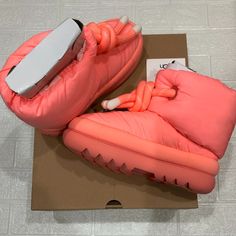 Brand New. Ships Without The Original Box. Uggplush. Wool Blend Lining. Sw31 Pretty Shoes Sneakers, Shoes Ugg, Pretty Shoes, Coral Pink, Winter Snow, Womens Uggs, Ugg Shoes, Pink And Orange, Bootie Boots