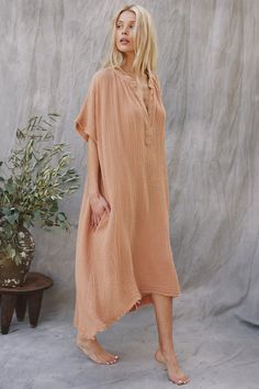 Our best selling caftan featuring on-seam pockets, raw edges and V neckline. Short sleeves. size: one size length 1: 42.5in / 108cm from shoulder to front hem length 2: 47.25in / 120cm from shoulder to back hem fabric: 100% cotton hand wash cold, lay flat to dry made in the usa model height: 5’8” Hunza G, Apiece Apart, Clare V., Knitwear Fashion, Photography Gallery, V Neckline, Tunisia, Swimwear Fashion, Book Photography