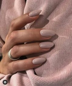 Winter Nails Gel, Nude Nail, Nude Nail Designs, Subtle Nails, Beige Nails, Casual Nails, Makijaż Smokey Eye