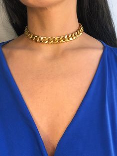 Gold Chain Link Choker With Curb Chain, Metal Chain Link Clavicle Choker, Metal Link Clavicle Chain Choker, Metal Clavicle Chain Link Choker, Metal Chain Choker Necklace, Curb Chain Choker Necklace For Gifts, Gift Choker With Adjustable Link Chain, Adjustable Link Choker As Gift, Gift Link Choker With Adjustable Chain