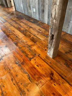 Engineered wide plank reclaimed flooring Rustic Flooring Ideas Living Room, Distressed Wood Flooring, Burnt Wood Floors, Wood Block Floor, Rustic Flooring Ideas, Farmhouse Wood Floors, Funky Flooring, Farmhouse Vinyl Plank Flooring, Burnt Plywood Floor