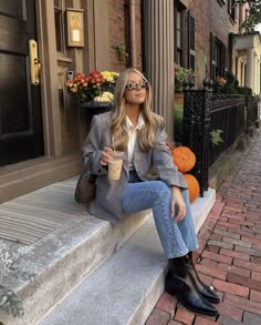 Morning Coffee Outfit, Dress With Heels, Coffee Outfit, October Fashion, Antique Shopping, Fall Mood, Beacon Hill, October 8