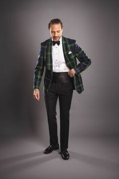 Whether you are headed to a Christmas party or a New Year's Eve soiree, we humbly suggest this statement piece for your holiday party outfit rotation. Our Gordon modern tartan plaid dinner jacket was designed with the festive season in mind. Pair it with some classic black tuxedo pants for an elegant touch at your next holiday party. Tap to shop this show-stopping dinner jacket for men! Long Sleeve Tuxedo Style Sport Coat For Fall, Tailored Tuxedo Outerwear With Pockets, Long Sleeve Tuxedo Style Outerwear For Business, Single Breasted Tuxedo Style Sport Coat, Single-breasted Tuxedo Sport Coat, Formal Custom Fit Outerwear With Lapel Collar, Custom Fit Single Breasted Long Sleeve Suits, Custom Fit Single Breasted Blazer For Fall, Single Breasted Blazer For Fall