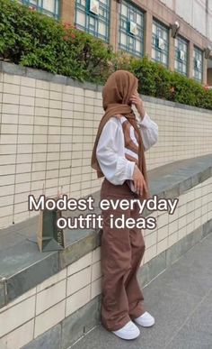 #modest #modestfashion #modestwear #modesty #modestoutfits #aesthetic #streetwear #everydayfits #OOTD #hijab #hijabi #ootdhijab #fyp #foryou #foryoupage Modest Everyday Outfits, Halal Outfits, Hijab Outfit Summer, Modest Outfits Muslim, Modest Summer Outfits