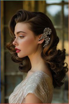 Prom Hair for Black Women | Glamorous Styles for Your Special Night (#106) 1930's Hair, Glam Wedding Hair, Look Gatsby, Old Hollywood Hair, Vacation Hairstyles, Simple Prom Hair, Hollywood Hair, Mob Wife, Peinados Fáciles Para Cabello Corto