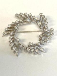 ad eBay - Find many great new & used options and get the best deals for 14K White Gold (Tested) Diamond Circle Brooch at the best online prices at eBay! Free shipping for many products! Jewelry Gallery, Circle Diamond, Dallas Tx, Ebay Finds, Brooches, Dallas, White Gold, Free Shipping, Best Deals