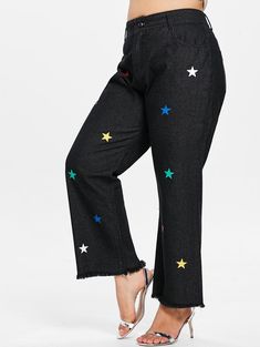 Plus Size Star Pattern Frayed Hem Jeans - Black - 3P93827217 - Women's Clothing, Plus Size Women's Clothing  #PlusSizeWomensClothing #Women's #Clothing # #Plus #Size #Women's #Clothing Printed Pants Style, Frayed Hem Jeans, Lace Pants, Tunic Tank Tops, Fashion Plus Size, Raw Hem Jeans, Hem Jeans, Trendy Plus Size Clothing, Women's Casual Style