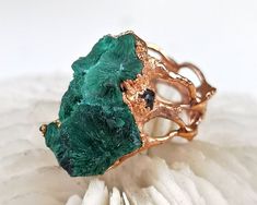 Green Copper Rings As Gifts, Unique Green Copper Rings, Unique Green Copper Ring, Victorian Style Earrings, Fluorite Necklace, Malachite Rings, Garnet Crystal, Quartz Crystal Pendant, Electroformed Jewelry