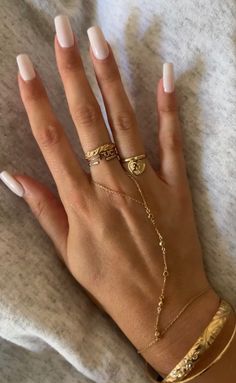 Elegant Hand Jewelry, Bracelet And Ring Combo, Hands With Jewelry Aesthetic, Bracelet And Ring Stack, Gold Hand Chain For Women, Hand Harness Jewelry, Gold Arm Jewelry, Hand Chains Aesthetic, Gold Wrist Stack