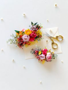 Wedding Floral Crown, Floral Hair Piece Wedding, Bridal Flower Hair Comb, Boho Wedding Accessories, Flower Hair Clips Wedding, Floral Crown Wedding, Wedding Bridal Hair, Floral Hair Pieces, Flower Hair Pieces