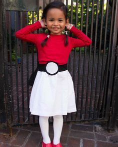 Pokeball Costume, Easy Diy Kids, Sew Halloween Costume, Octopus Costume, Ball Costume, Poke Ball, Costume Tutorial