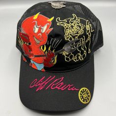 Vintage Cliff Raven Hat Black Ed Hardy Japanese Tattoo Snap Back Trucker Cap 90s Raven Accessories, Don Ed Hardy, Snap Back, Japanese Tattoo, Ed Hardy, Snap Backs, Adjustable Hat, Vintage Accessories, Trucker Cap