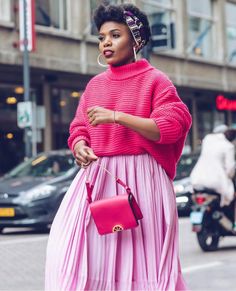 Size Aesthetic, Big Stomach, Guy Fashion, Look Rose, Winter Typ, Giovanna Battaglia, Anna Dello Russo, Outfit Combos, Eclectic Fashion