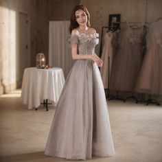 Olivia Mark - Elegant Grey Formal Evening Gown with Shoulder Ruffles Elegant Evening Dress, Formal Evening Gown, Blue Bodycon Dress, Princess Skirt, Elegant Blouses, Floral Print Maxi Dress, Evening Dresses Elegant, Black Sleeveless Dress, Evening Gowns Formal