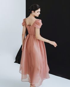 Princess Style Organza Ball Gown For Banquet, Princess Organza Ball Gown For Banquet, Organza Ball Gown With Sweetheart Neckline For Prom, Princess Style Bridesmaid Evening Dress For Prom, Elegant Tea Length Dress For Debutante Ball, Elegant Tea-length Dress For Debutante Ball, Organza A-line Dresses For Debutante Ball, Organza Evening Dress For Prom Season Banquet, Elegant Pink Fairy Dress For Party