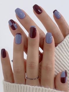 cute fall Korean nails: dark brown and muted light blue coffin Nail Ideas 3 Colors, Regular Nail Polish Ideas Short Nails Fall, Fall Nails With Blue, Fall Nails Korean, Korean Autumn Nails, Fall Minimalist Nails, Blue Fall Nails Designs, Minimalist Fall Nails, Autumn Gel Nails