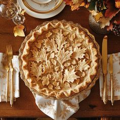 Royalty-Free Pumpkin Pie Thanksgiving Images and Silhouettes Pie Crust Top, Thanksgiving Pumpkin Pie, Thanksgiving Images, Pie Tart, Mince Pies, Pie Crust, Fall Thanksgiving