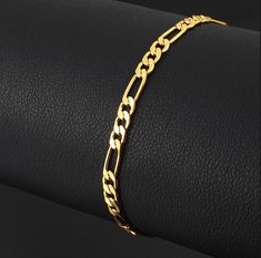 7mm Mens Gold Plated on Sterling Silver Heavy Figaro Chain Link Bracelet 8 inch Clean Gold Jewelry, Simple Silver Jewelry, Silver Jewellery Indian, 18k Gold Chain, Figaro Chain, Mens Beaded Bracelets, Gold Bracelet Chain, Mens Gold, E Bay