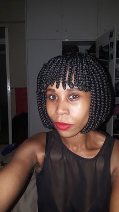 Cleopatra inspired box braids Hair Styles Boho Braids, Halloween Costumes With Box Braids, Knotless Box Braids Inspiration, Middle Part Braided Hairstyles, Stiff Braids, Wolfcut Box Braids, Short Braids Ponytail, Bad Box Braids Funny, Half Box Braids