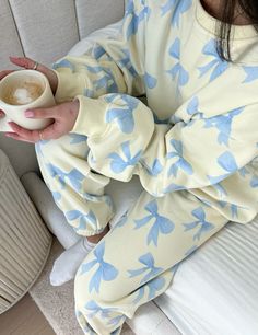 Health Brand, Pijamas Women, At Home Outfits, Pajamas All Day, Comfy Sets, Black Femininity