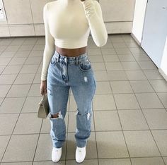 Casual Baddie, Swag Fits, Teenage Outfits, Looks Pinterest, Style 2023, Tomboy Style Outfits, Indie Aesthetic, Basic Fits, Streetwear Fashion Women