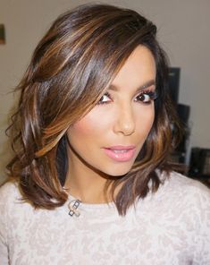 Eva Longoria Hair, Brunette With Lowlights, Hair Color Light Brown, Haircut Styles, Hair Creations, Hair Color Highlights, Trendy Hair Color