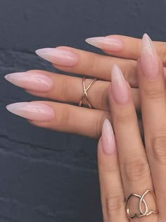 Nail Inspo Aesthetic, Trendy Fall Nail Designs, Aesthetic Natural, Spring Nail Designs, Almond Nails Designs, Autumn Look, Fall Nail Colors, Neutral Nails, Instagram Highlights