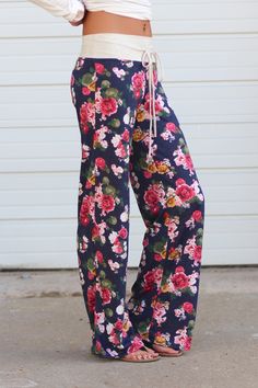 Vintage Floral Print Lounge Pants {Navy} Stitch Fix Stylist, Oatmeal Color, Vintage Floral Print, Floral Patterns, Lifestyle Brand