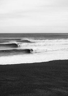 Black And White Beach, Gray Aesthetic, Black And White Aesthetic, Black N White Images, Black White Photos, White Aesthetic, White Photography, Black And White Photography