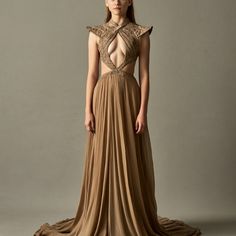 Dorne Dress Game Of Thrones, Dornish Dress Aesthetic, Dornish Fashion Game Of Thrones, Dothraki Clothes, Daenerys Targaryen Inspired Outfit, Dorne Aesthetic Clothes, Dornish Dress Game Of Thrones, Game Of Thrones Dorne Outfits, House Martell Dress