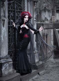 Black Overbust Costume For Party, Black Overbust Party Costume, Vampire Women Costume, Elegant Vampire Costume, Black Overbust Halloween Costume, Elegant Halloween Fantasy Costumes, Black Vampire Costume For Party, Gothic Wedding Costume For Halloween, Black Gothic Costume For Evening