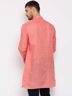 VASTRAMAY Men's Pink Cotton Blend Short Kurta Add a pop of color to your wardrobe with this trendy pink kurta from VASTRAMAY. Made from a comfortable cotton blend, this short kurta is perfect for warmer weather. It features a classic design with a mandarin collar and a button placket down the front. Key Features Pink cotton blend fabric for a stylish look Short length for a modern silhouette Mandarin collar for a touch of tradition Button placket down the front for easy wear Specifications Sleev Traditional Pink Cotton Kurta, Casual Red Cotton Kurta, Pink Cotton Kurta For Spring, Casual Cotton Kurta For Festivals, Pink Cotton Long Sleeve Kurta, Pink Long Sleeve Kurta For Diwali, Pink Long Sleeve Cotton Kurta, Casual Pink Kurta For Festive Season, Casual Pink Cotton Kurta