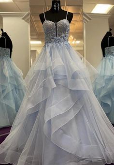 Subtle Aesthetic, Blue Wedding Guest Dresses, Strapless Organza, Light Blue Prom Dress, Tulle Material, Light Blue Wedding, Corset Dress Prom, Homecoming Dresses Long, Lace Homecoming Dresses