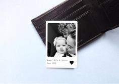 Add a personal touch to his or her wallet/purse A beautiful keepsake with a polaroid style photo on one side and a custom message on the back, a beautiful gift for a mom, dad, nan, or grandad, friends Printed onto a metal card - so will not fade, bend, or break with time A gift that truly lasts forever the message on the front & back is completely customisable Please note the message on the front has limited space, fonts will decrease in size if needed to fit These wallet cards also make an Card Wallet Diy, Paper Ribbon Bows, Wallet Diy, Planner Wallet, Deployment Gifts, Wallet Insert Card, Gifts For Gf, Wallet Insert, Recipes Snacks