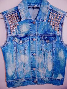 studded denim vests, my fave Upcycle Jean Jacket, Studded Jacket, Studded Denim, Studded Jeans, Custom Denim, Upcycle Jeans, Heart Fashion, Denim Crafts