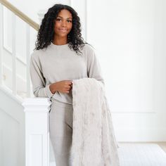 Saranoni’s breathable comfort meets the ultimate loungewear for a snuggler’s dream come true! Designed with our fan-favorite Bamboni® fabric, Saranoni sets are the perfect way to kick back and enjoy some luxury–Saranoni style with buttery 100% polyester fabric, durable stretch and beautiful colors to fit your favorite cozy aesthetic! Available in Small, Medium and Large sizes! Wash on cold, and hang dry for best results! Model in Charcoal is wearing a Small Model in Taupe is wearing a Large Mode Sweat Sets, Cozy Aesthetic, Kick Backs, Soft Blankets, Dream Come True, Beautiful Colors, Polyester Fabric, Lounge Wear, Sleeve Length