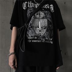 Gothic Clothes T Shirts Harajuku Style Letters Gothic Fashion Casual, Grunge Women, Styl Grunge, Grunge Tshirt, Oversized Grunge, Harajuku Punk, Baggy Tops, Punk T Shirt, Harajuku Outfits