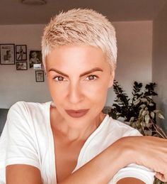 RockThatBuzz | @kristan2704 What do you love most about having short hair? Everything😁.. i've had a short hair for a long time and it never crosed my… | Instagram Short Hair Back View, Short Grey Haircuts, Short Cropped Hair, Short Hair Back, Short White Hair