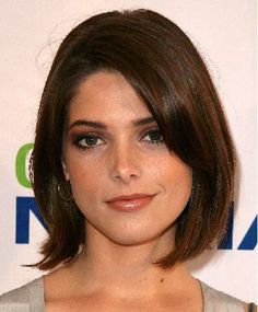 Actress Ashley Greene Ashley Greene Hair, Current Hair Trends, Bebe Rexa, Haircut 2024, Alice Cullen, Corte Bob, Long Bob Haircuts, Ashley Greene, Effortless Hairstyles