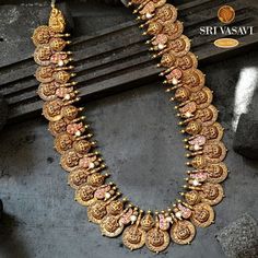 Long Antique Necklace Gold, Gold Jewellery Indian, Long Haram Gold, Homemade Jewelry Ideas, Kasu Necklace, Gold Haram, V Model, Indian Wedding Jewelry Sets