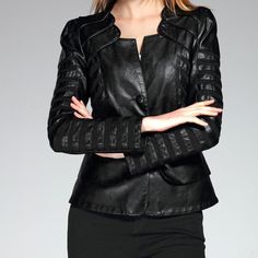 Add a touch of ultimate patch design to your style with this gorgeous modern jacket. The synthetic leather and polyester made moto and biker women coat is wide waisted with a regular shirt length and full sleeves. The FTLZZ branded jacket has a beautifully designed stand up collar and a modern single-breasted closure type. Silky Shirt, Pu Jacket, Parka Women, Leather Jacket Style, Shirts Women Fashion, Women Jacket, Lady Biker, Sweater Dress Women, Long Sleeve Knit Tops