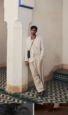 White Tuxedo Wedding, Wedding Guest Men, Zara Summer, White Tuxedo, Mens Editorial, Mens Spring Fashion, All White Outfit, Tuxedo For Men, Spring Fashion Trends