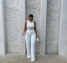 All White Chic Outfit Classy, How To Style White Wide Leg Pants, Classy Attire For Black Women, Cute Dressy Outfits Classy, Chic All White Outfit, Classy All White Outfit, White Pants Outfit Summer Office Wear, White Office Outfits Women, Ladies Spring Fashion 2023